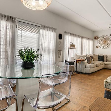 Luxe South Padre Condo With Pool - Walk To Beach! South Padre Island Buitenkant foto