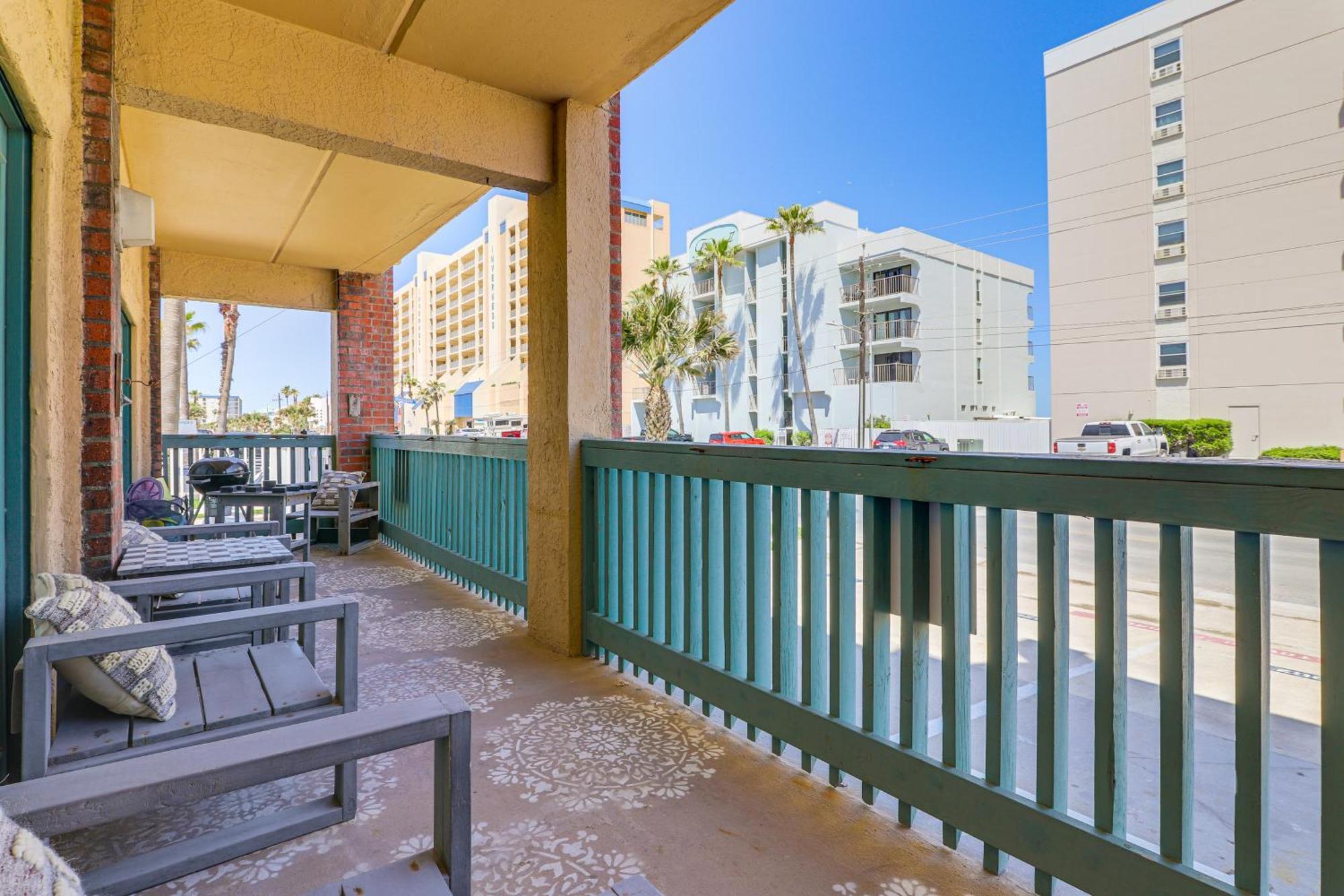 Luxe South Padre Condo With Pool - Walk To Beach! South Padre Island Buitenkant foto