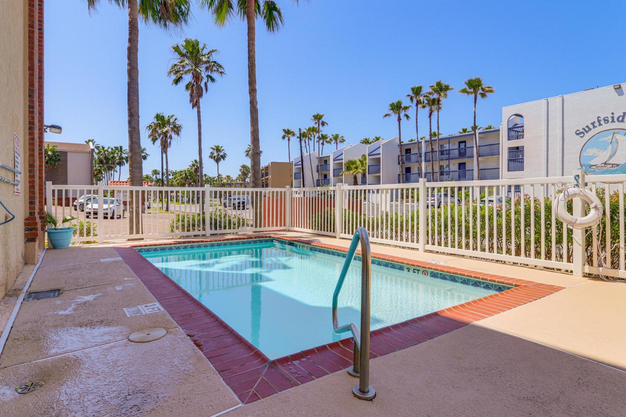 Luxe South Padre Condo With Pool - Walk To Beach! South Padre Island Buitenkant foto