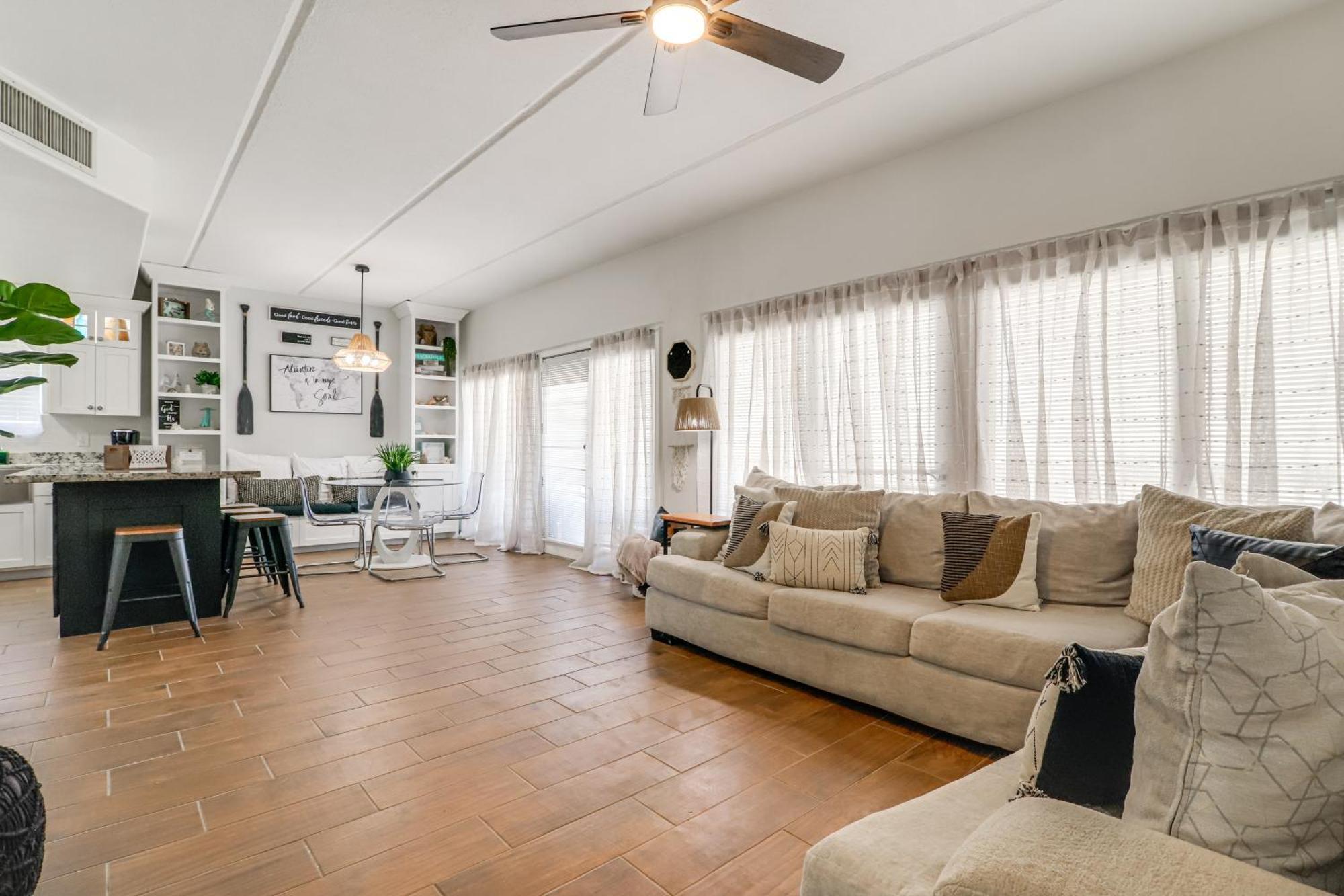 Luxe South Padre Condo With Pool - Walk To Beach! South Padre Island Buitenkant foto